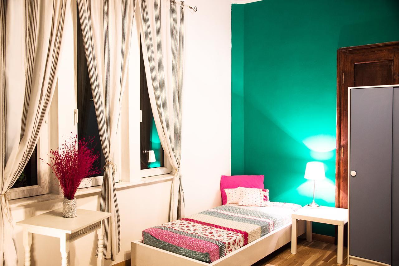 Sofia Smart Hostel Esterno foto